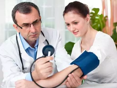 Nadciśnienie tętnicze - przyczyny, objawy, diagnoza, leczenie, przebieg