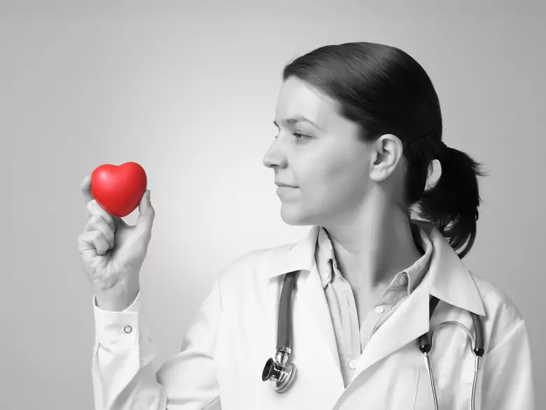 Prof. Andrzej Budaj: Terapia przeciwpłytkowa to terapia ratująca życie